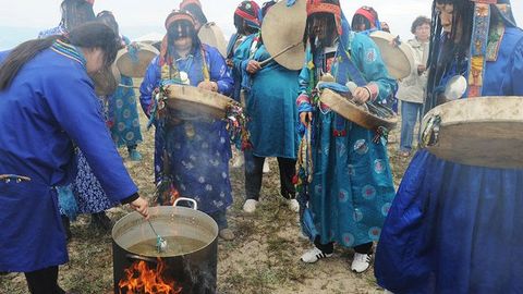 Байкалда 40 та шаман ёмғир чақириш учун тўпланмоқчи