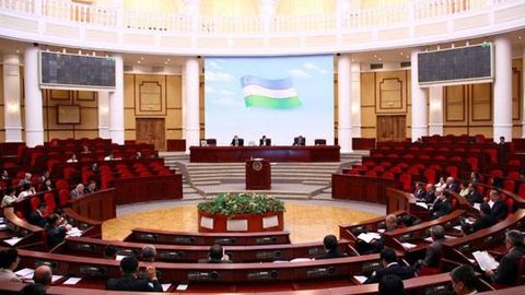 «Юксалиш» умуммиллий ҳаракати: Баъзи давлат идоралари ҳанузгача ОАВ ва блогерлар билан мулоқотга тайёр эмас