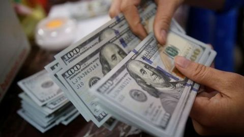 O‘zbekistonda dollarning rasmiy kursi 9424 so‘mga yetdi