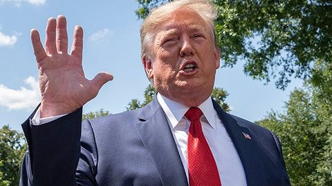 ОАВ: Трамп бўронларга қарши ядровий қуроллар орқали курашиш таклифини билдирган