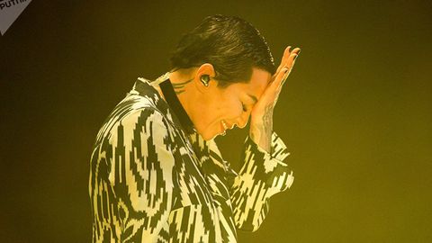 “90-yillar hidi kelmoqda”: Nargiz Maksim Fadeyev uni ta’qib qilayotgani haqida gapirdi