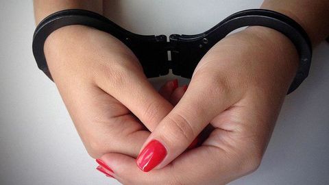 Buxoroda 3 nafar farzandiga aliment to‘lamagan ayolga 5 sutka qamoq jazosi tayinlandi