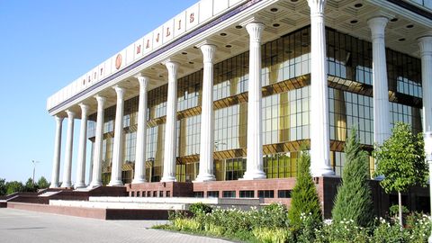 Сенат ва Қонунчилик палатасининг харажатлари сметасини тасдиқлаш тартиби ўзгарди