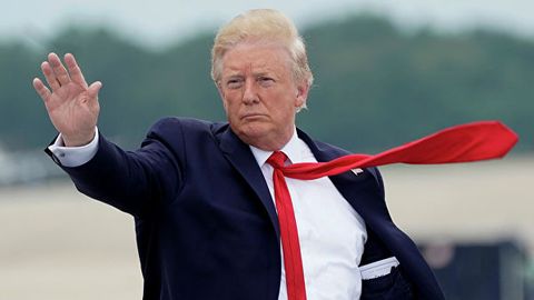 Дональд Трамп таътилга чиқди