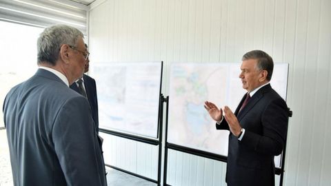 Shavkat Mirziyoyev Mo‘ynoq tumaniga keldi