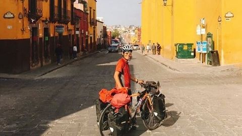 Dunyoni velosipedda aylanib chiqmoqchi bo‘lgan yaponiyalik sayyoh Peruda halok bo‘ldi