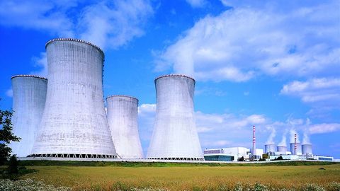 Atom energetikasi: juda qimmat va xatarli
