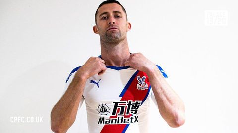 “Chelsi” sobiq himoyachisi Londonning boshqa klubi bilan shartnoma imzoladi