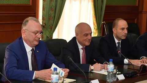 Abdulaziz Komilov Gruziya tashqi ishlar vaziri bilan ikki tomonlama hamkorlik istiqbollarini muhokama qildi