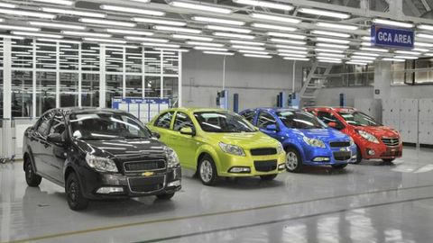 Avtomobillar narxi oshadimi? UzAuto Motors izoh berdi