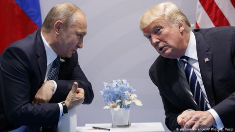 Oq uy Tramp va Putinning telefon suhbatini yashirganlikda gumonlanmoqda