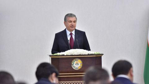 O‘zbekistonda qo‘shilgan qiymat solig‘i stavkasi kamaytiriladi. Prezident Moliya vazirligiga topshiriq berdi