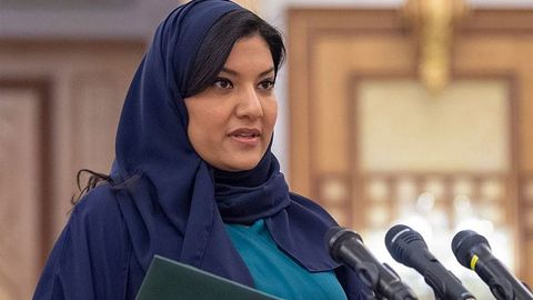 O‘zini suratga olgan ishchini kaltaklashni buyurgan saudiyalik malika 10 oylik shartli qamoq jazosini oldi