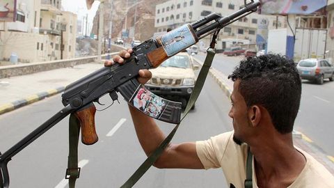 Xusiylar Saudiyaning bir necha ming askar va zobitini asirga olganini ma’lum qildi