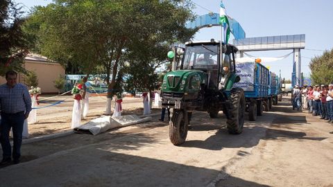 O‘zbekistonda paxta terimi boshlandi