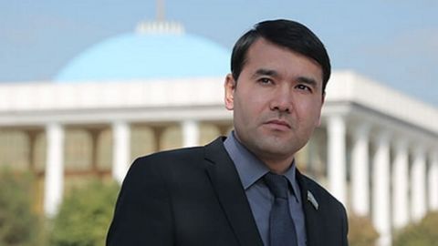 Расул Кушербаев депутатлар бир қатор ҳуқуқларидан маҳрум бўлганини маълум қилди