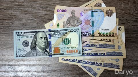 Ўзбекистонда 100 долларгача бўлган валютани паспортсиз алмаштиришга рухсат берилди