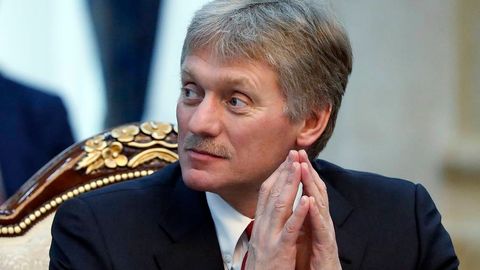 Дмитрий Песков: Путиннинг вориси ҳақида ҳозирча ҳеч ким бош қотираётгани йўқ