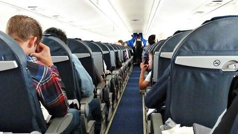 Ўзбекистон фуқаросининг ўзини ёмон ҳис қилгани учун Фарғонадан Москвага учаётган самолёт Самарада қўндирилган эди. ТИВ беморнинг аҳволи ҳақида маълумот берди