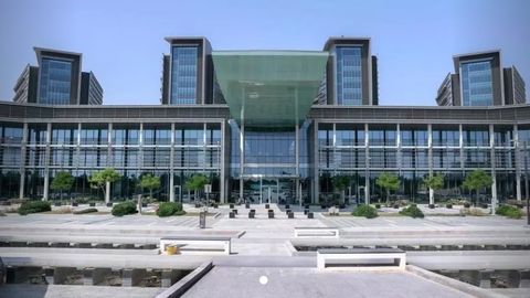 Abu-Dabida bir kunda 2500 kishiga xizmat ko‘rsatuvchi yirik shifoxona ochiladi