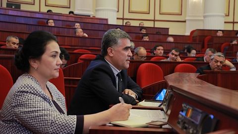 Qonunchilik palatasi deputati talabi bilan OTMlar yagona ijtimoiy to‘lovi 25 foizdan 12 foizga tushirildi