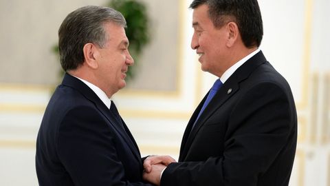 Шавкат Мирзиёев Қирғизистон президентини туғилган куни билан табриклади