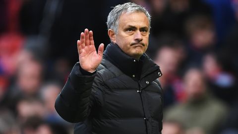 Joze Mourinyo yana London klubi bosh murabbiyiga aylandi