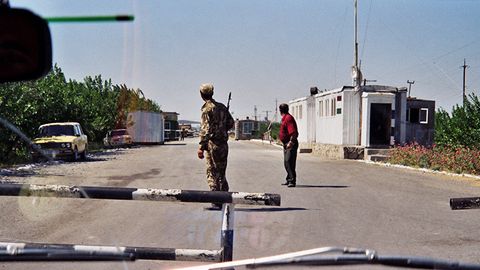 Расмий Кабул ИШИД террорчиларининг Афғонистондан Тожикистонга ўтганини инкор этди