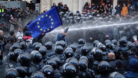 «Дарё» тонги: Ортиқхўжаевнинг аудиосига халқаро муносабат, 2,5 млн сўмлик фикрида собит Иноятов, Ўзбекистондаги 43 йилдан бери электрсиз ишлаётган мактаб