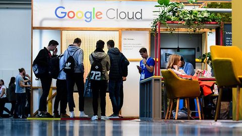 Google tibbiy qidiruv tizimini ishga tushirish uchun amerikaliklarning kasallik tarixlarini yig‘moqda