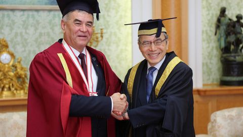 Миллий университет ректори Япониянинг фахрий унвони билан тақдирланди