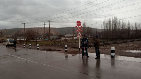 Toshkent viloyatidagi “Afrosiyob” poyezdi harakatlanadigan temir yo‘l kesishmalarida yo‘l o‘tkazgichlar quriladi