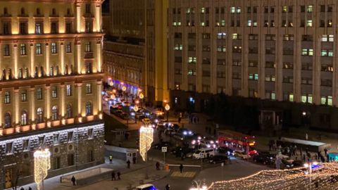 Москвадаги Федерал хавфсизлик хизмати биноси олдида отишма юз берди