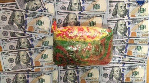 Andijonda 1 kgdan oshiq opiyni 6100 dollarga sotayotgan shaxs ushlandi