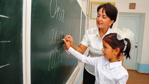 Imkoniyat yaratishmi yo ortiqchi dahmaza. O‘qituvchilar faoliyatini litsenziyalashdan nima naf?