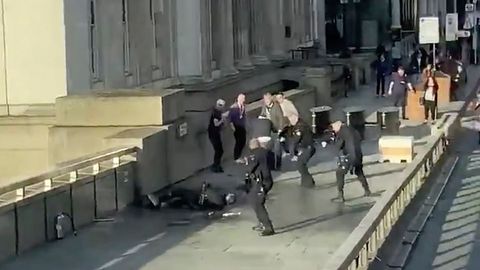 Londonda ko‘prikda amalga oshirilgan teraktning yangi tafsilotlari ma’lum qilindi (video)