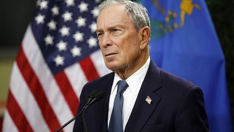 Maykl Blumberg saylovoldi kampaniyasida mahbuslar mehnatidan foydalanishni bekor qildi