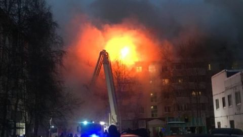 Vladivostokda o‘zbeklar uxlab yotgan yotoqxonada yong‘in sodir bo‘ldi (video)