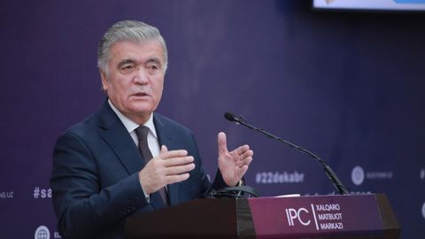 “Men ham 90 kundan beri shu savolni o‘zimga beraman”. Ilhom Ne’matov — Xitoydagi vatandoshlar faqat Toshkentdagi nomzodlarga ovoz bera olishi haqida