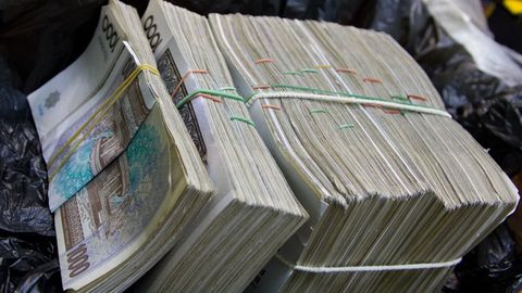 Surxondaryoda 2 mln so‘m pora olgan maktab direktori qo‘lga tushdi