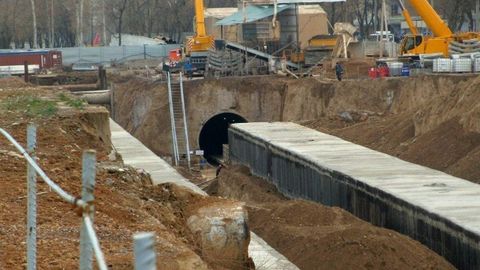 Юнусободдаги метро қурилишига қуришни билмайдиган темирйўл тизими ходимлари ҳам жалб этилгани маълум қилинди