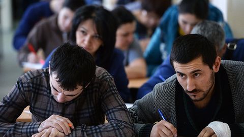 Rossiyaga ketmoqchi bo‘lgan migrantlar uchun rus tili va tarixidan imtihon tartibi o‘zgaradi