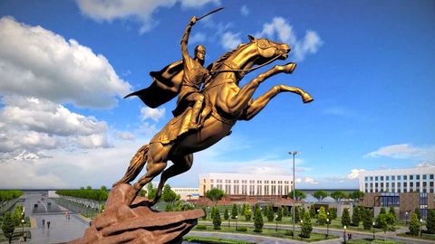Urganchda Ginnesning rekordlar kitobiga kirishi aytilayotgan dunyodagi eng yirik bronza ot haykali o‘rnatiladi (video)