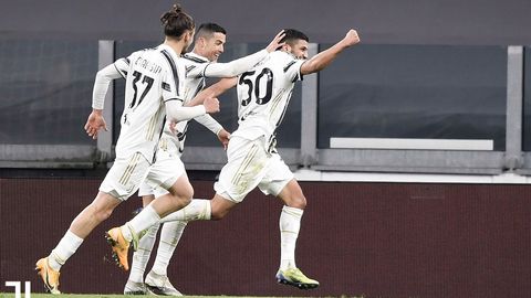 “Jenoa” qo‘shimcha bo‘limlarda o‘tkazib yuborilgan gol tufayli “Yuventus”ga yutqazdi va Italiya Kubogini tark etdi