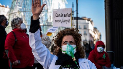 Madridda komendantlik soati kuchaytirildi va mehmonga borish taqiqlandi