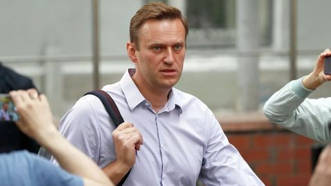 Навальний 17 январь куни Москвага қайтишини маълум қилди