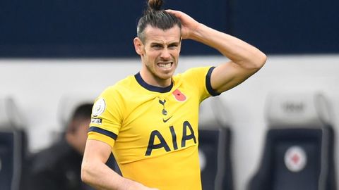 “Tottenhem” sobiq murabbiyi: “Garet Beyl hatto butsalari ipini bog‘lashga ham qodir emasdek ko‘rinmoqda”