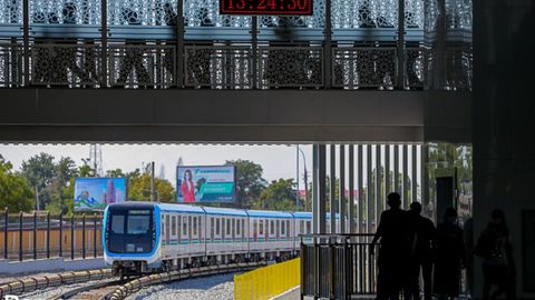Toshkentda shaxsiy avtomobilni metro yonidagi avtoturargohga qo‘yib, yo‘lni jamoat transportida davom ettirish bo‘yicha tizim ishlab chiqilmoqda