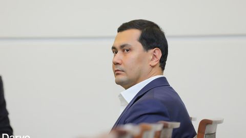 Sardor Umrzoqov to‘g‘ridan to‘g‘ri jalb etilayotgan investitsiyalar borasidagi raqamlar Markaziy banknikidan farq qilishiga izoh berdi