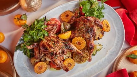 Kun retsepti: Juda tez tayyor bo‘ladigan mazali tovuq va sabzavotlar